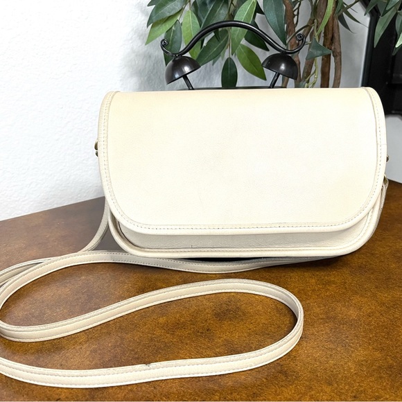 VINTAGE COACH RITCHIE BAG, BONE No. 9937 - Picture 1 of 16